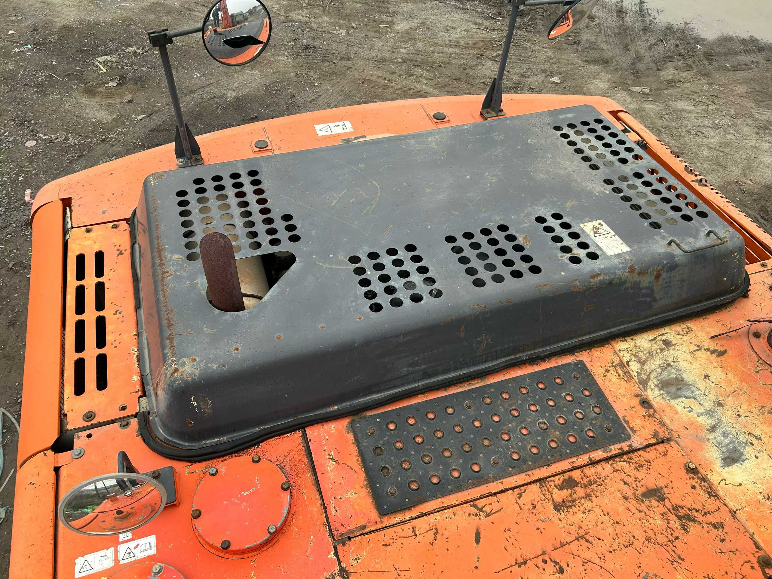 Buy Hitachi ZX260-3G Used Excavator / 9