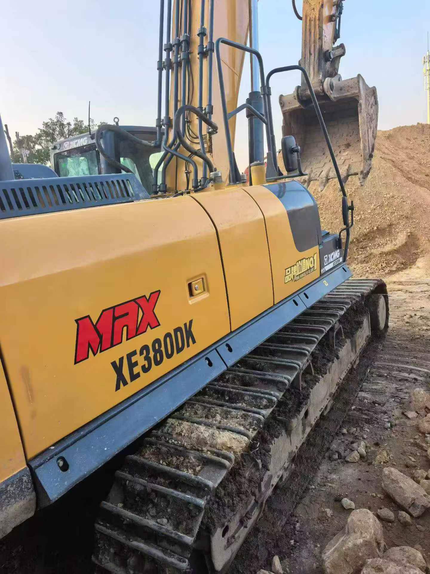 Buy XCMG XE380K Used Excavator / 9