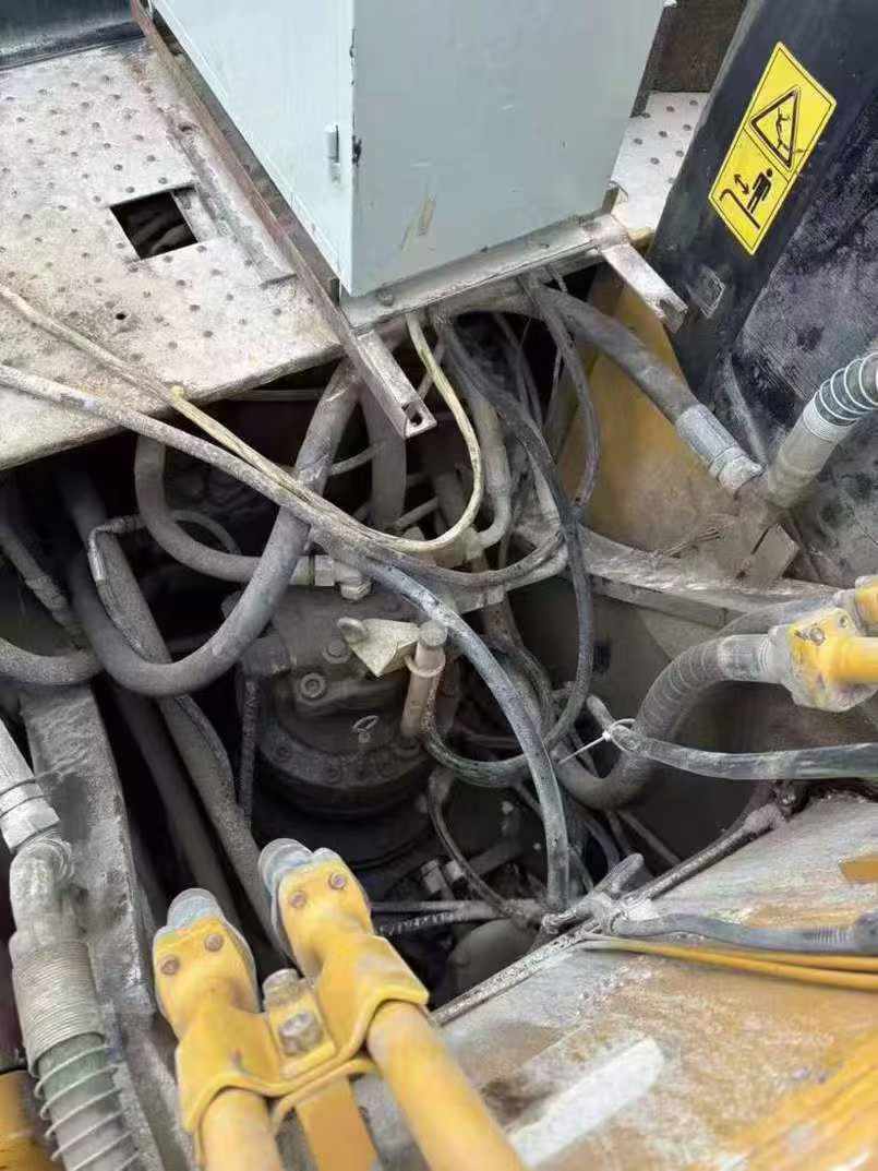 Buy Sany SY205C Used Excavator / 5