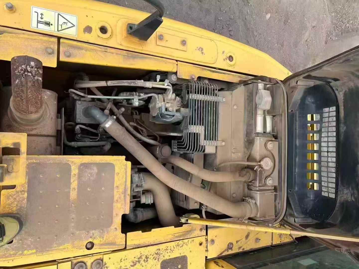 Buy Komatsu PC130-8 Used Excavator / 7