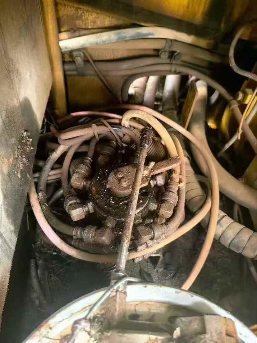 Buy Komatsu PC200-8N1 Used Excavator / 9