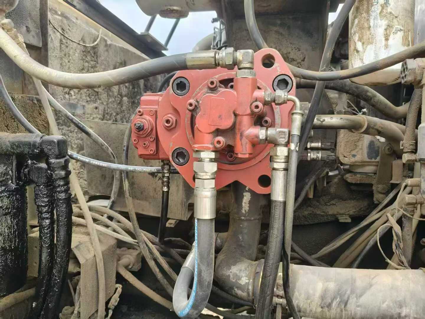 Buy Sumitomo SH350-3B Used Excavator / 5