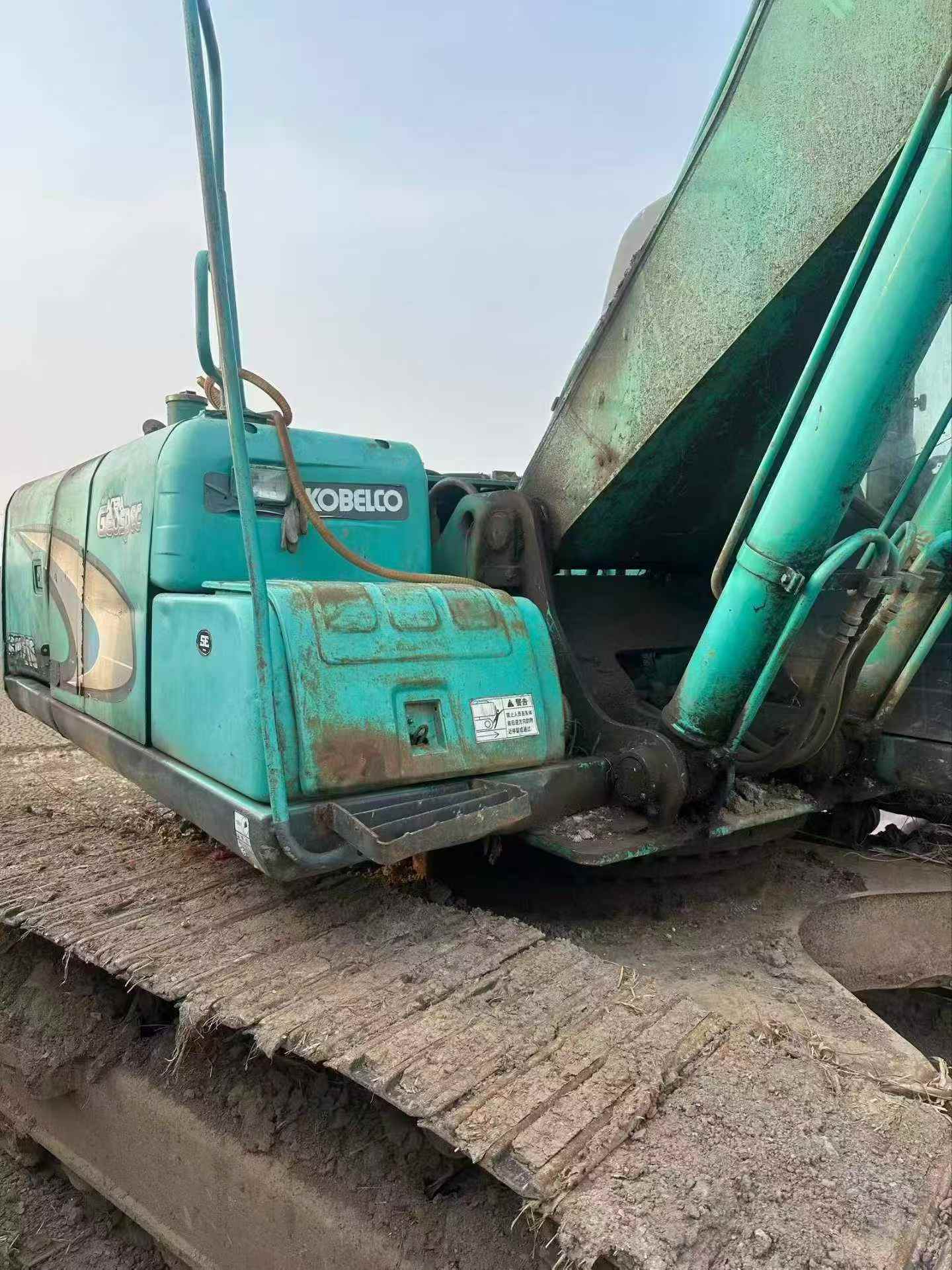 Buy Kobelco SK210-6 Used Excavator / 3