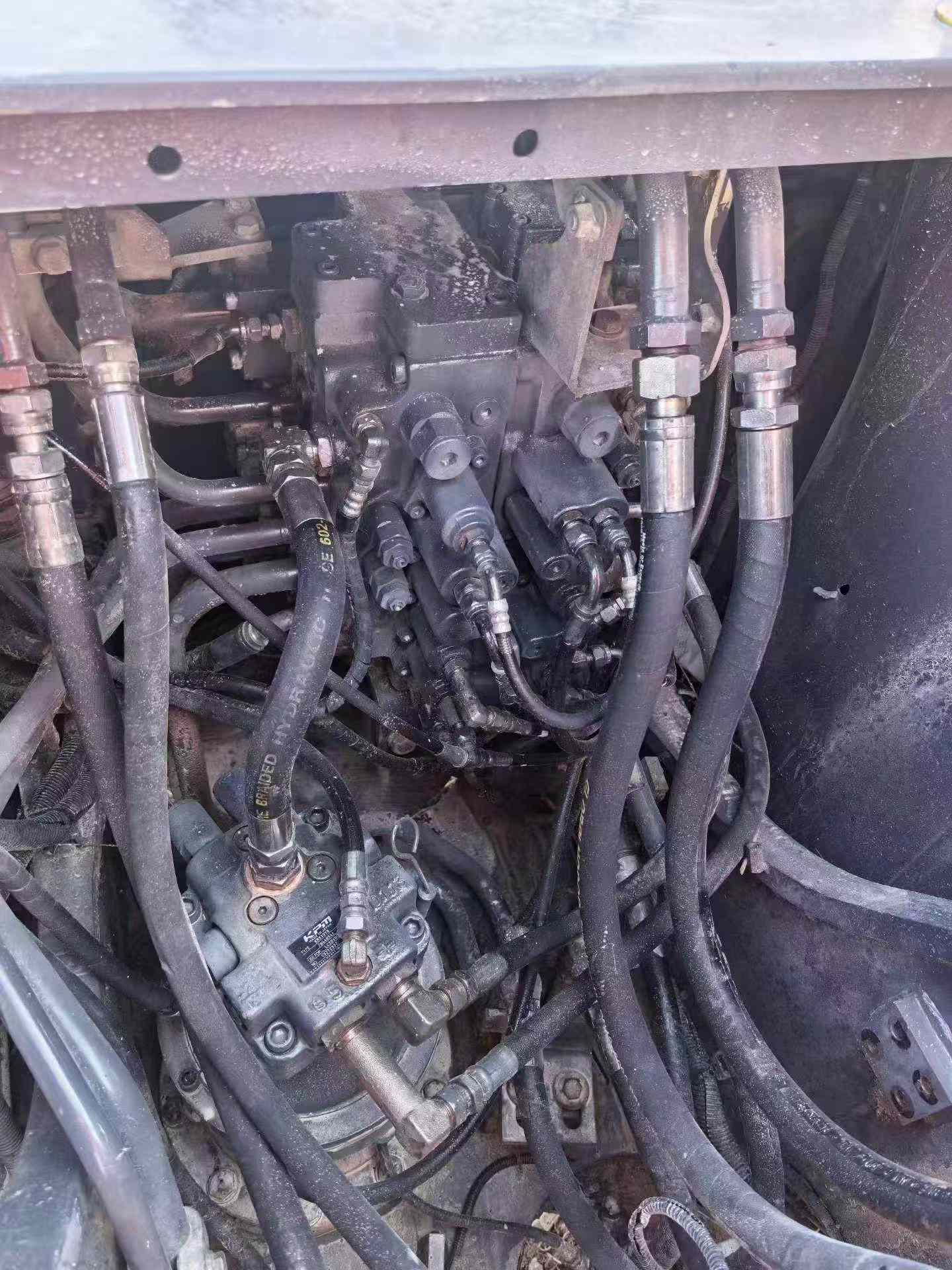 Buy Sumitomo SH120 Used Excavator / 3