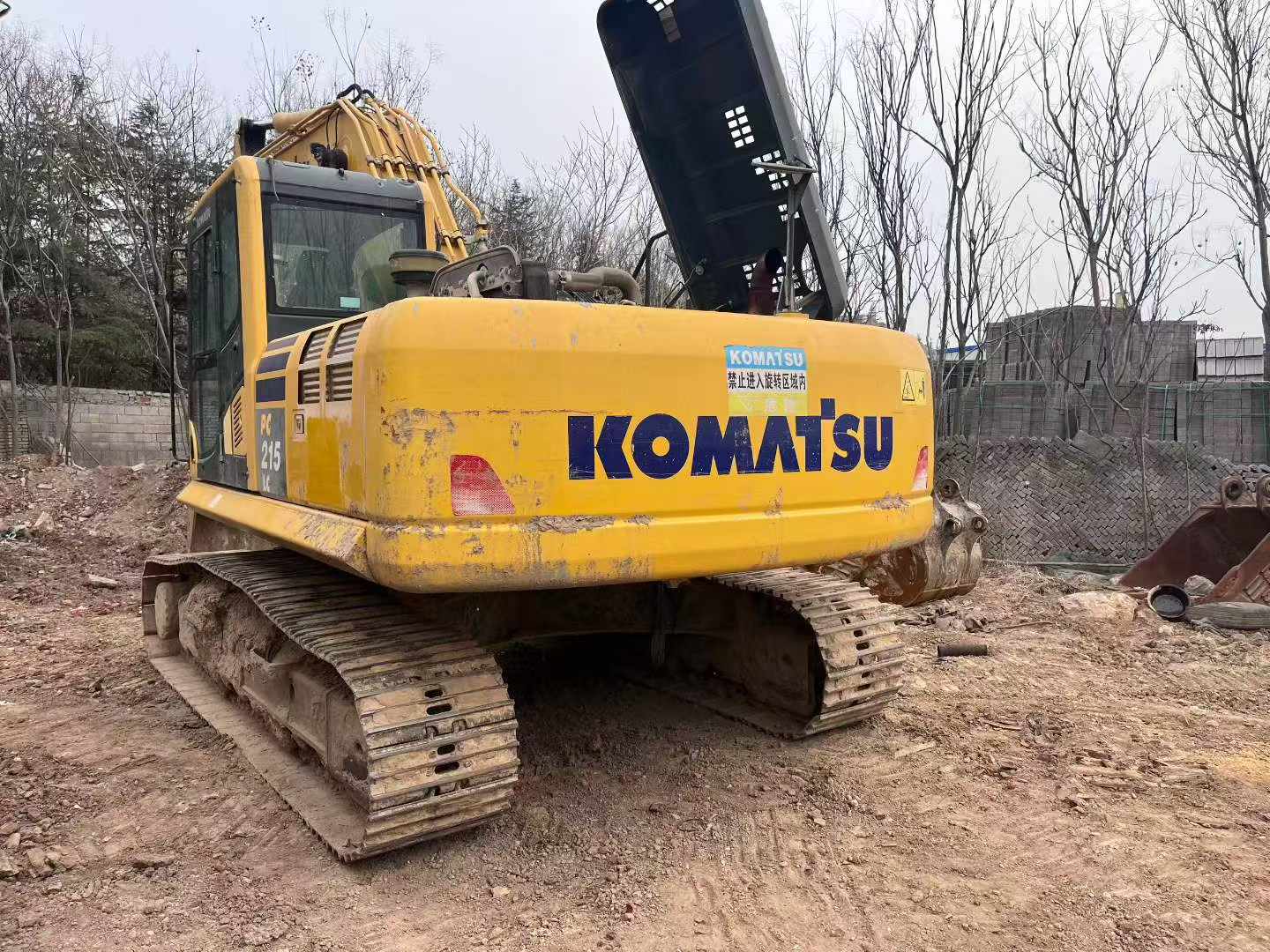 Buy Komatsu HB215LC-1 Used Excavator / 2