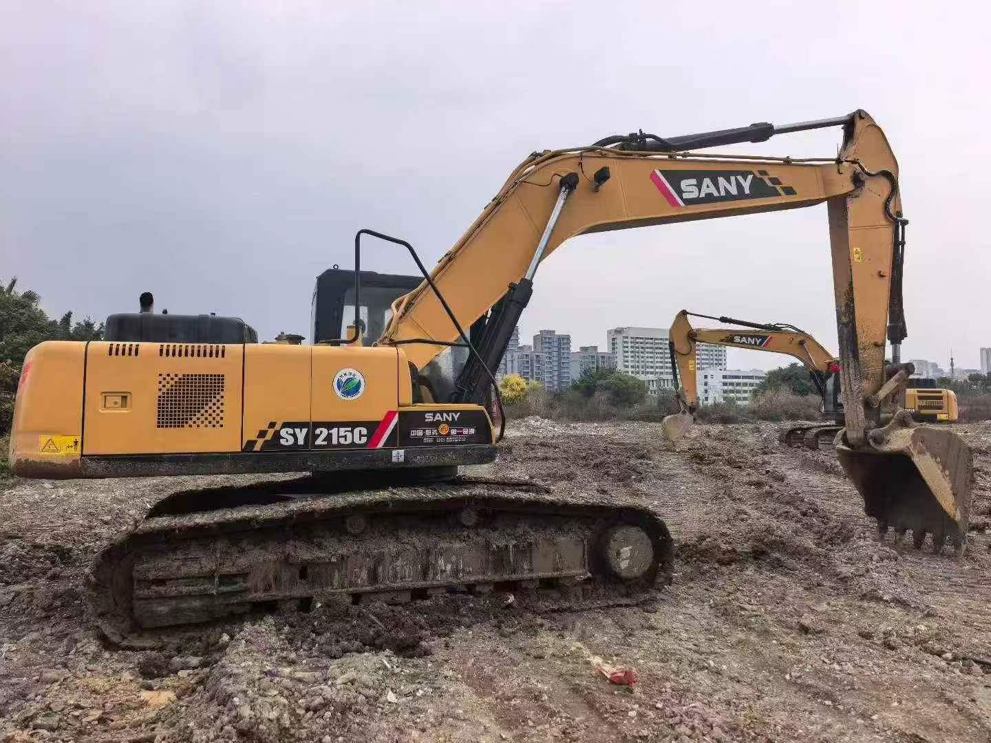 Buy Sany SY215C Used Excavator / 6