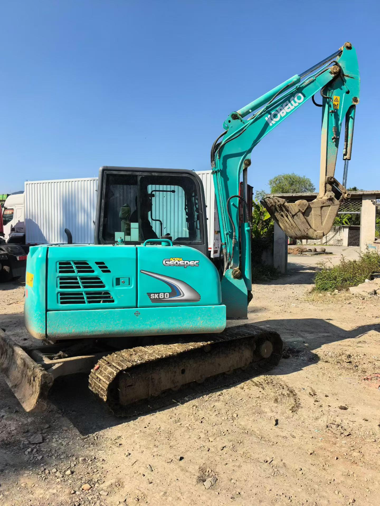 Buy Kobelco SK20SR Used Excavator / 6