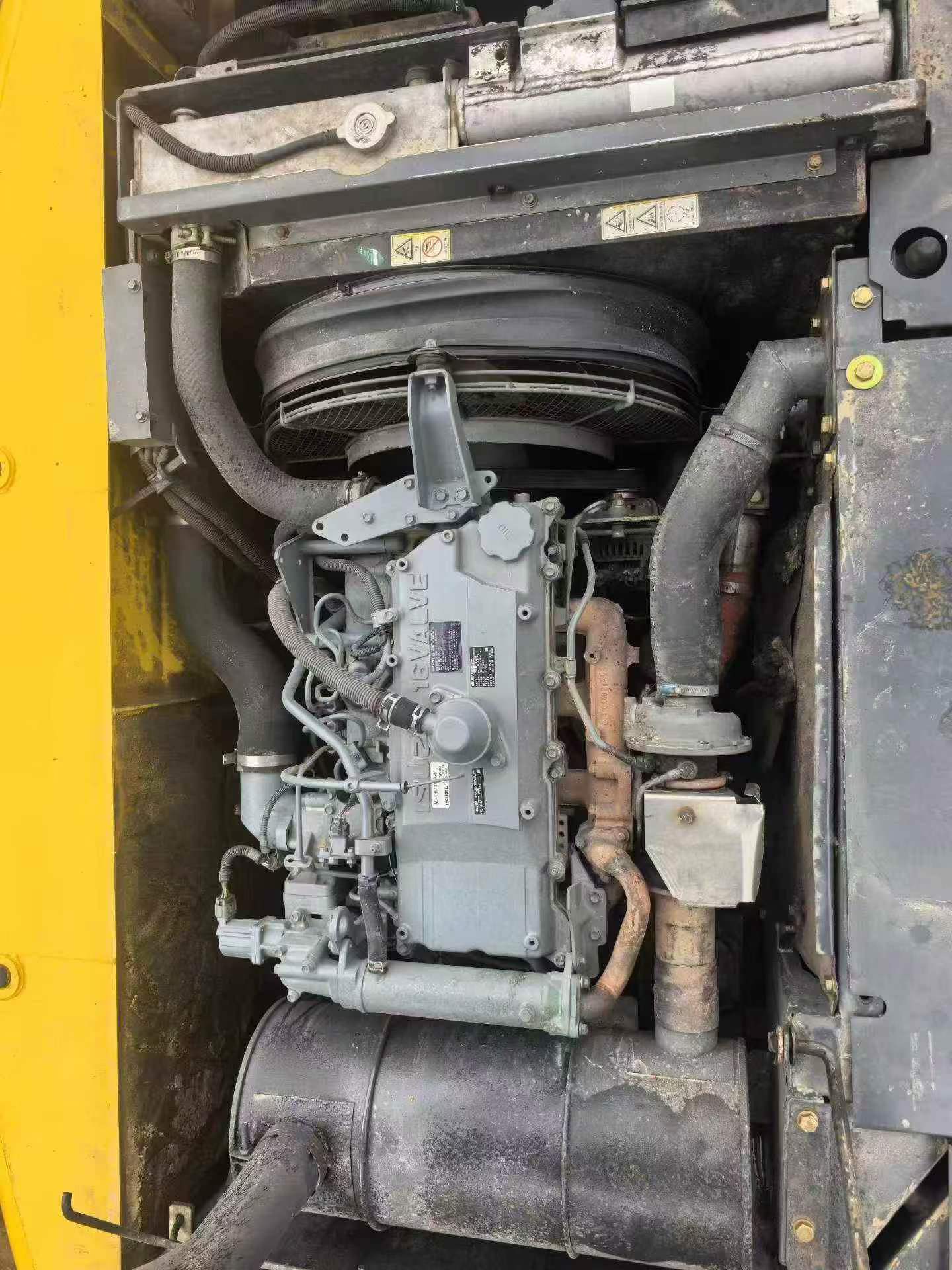 Buy Sumitomo SH200-5 Used Excavator / 4