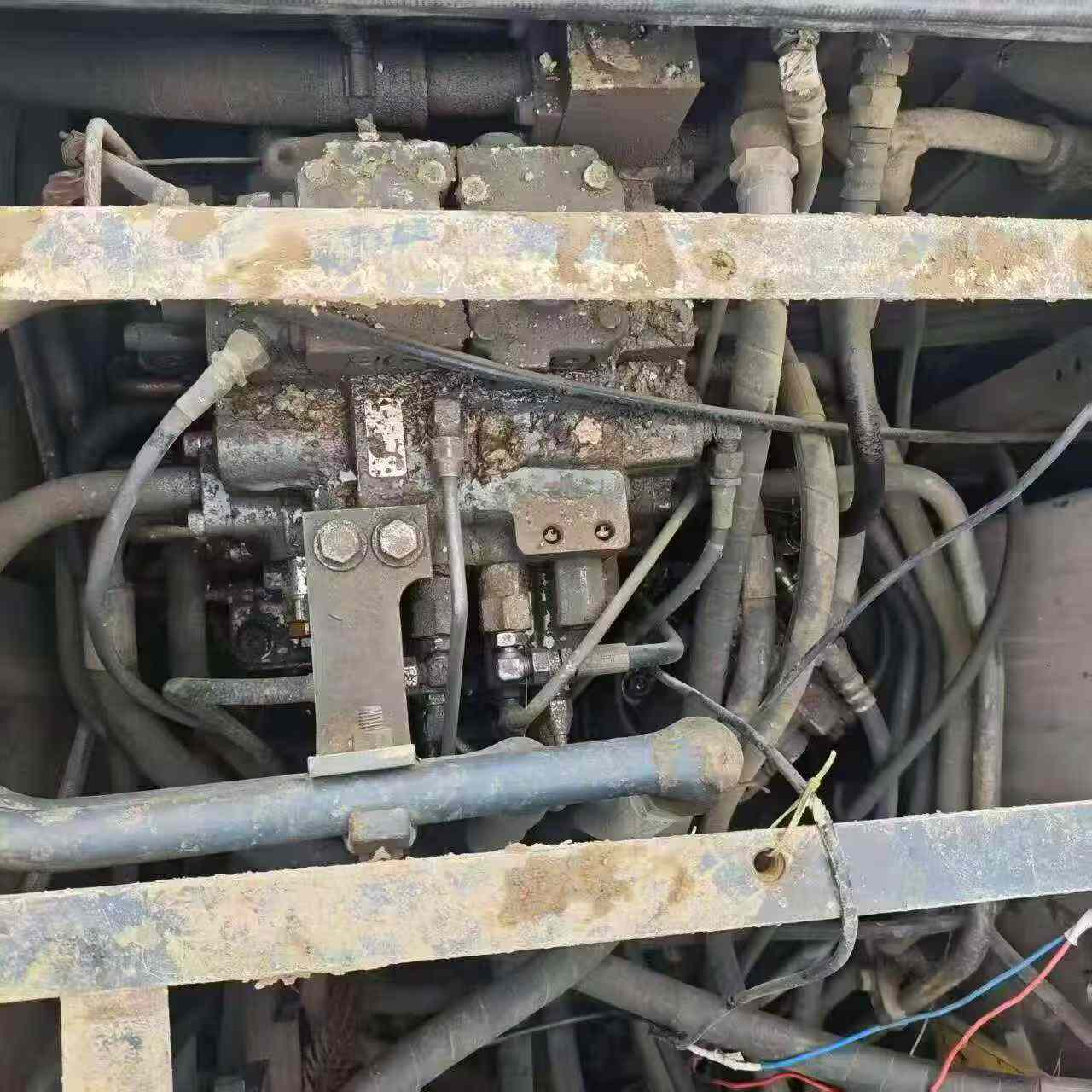 Buy Sumitomo SH120-3 Used Excavator / 3