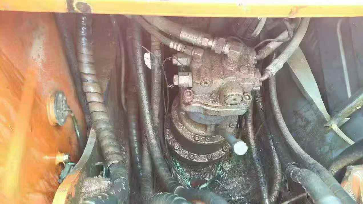 Buy Hitachi EX120-6 Used Excavator / 8