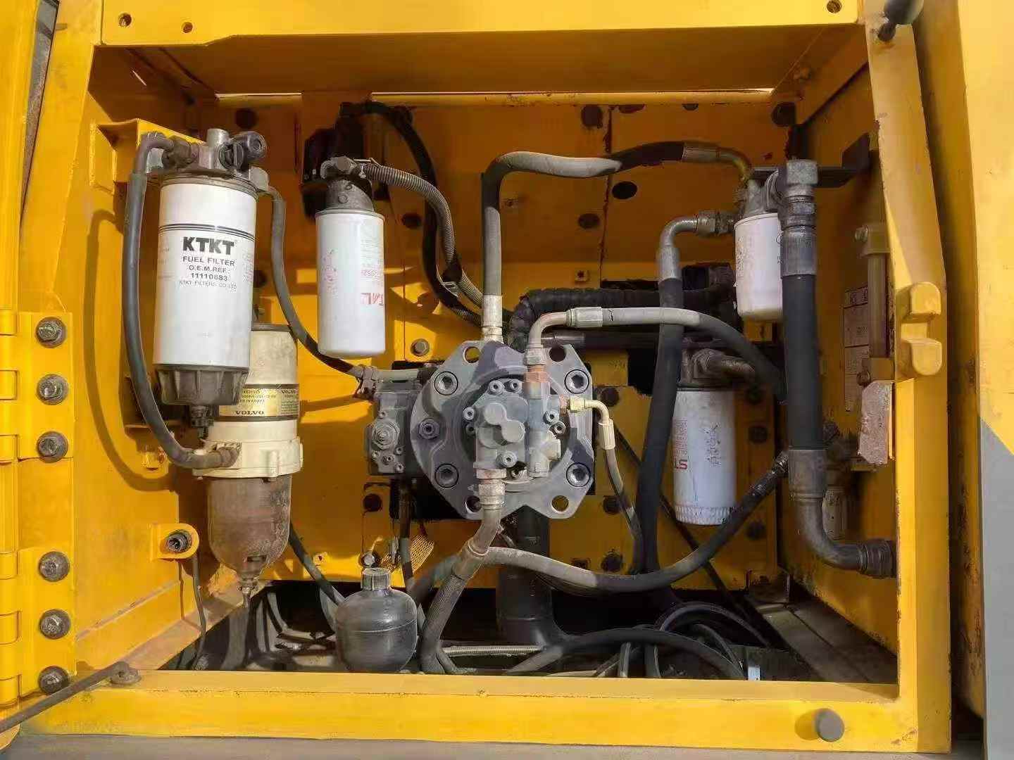 Buy Volvo EC210D Used Excavator / 5