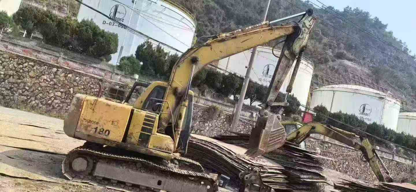 Buy Komatsu PC120 Used Excavator / 9