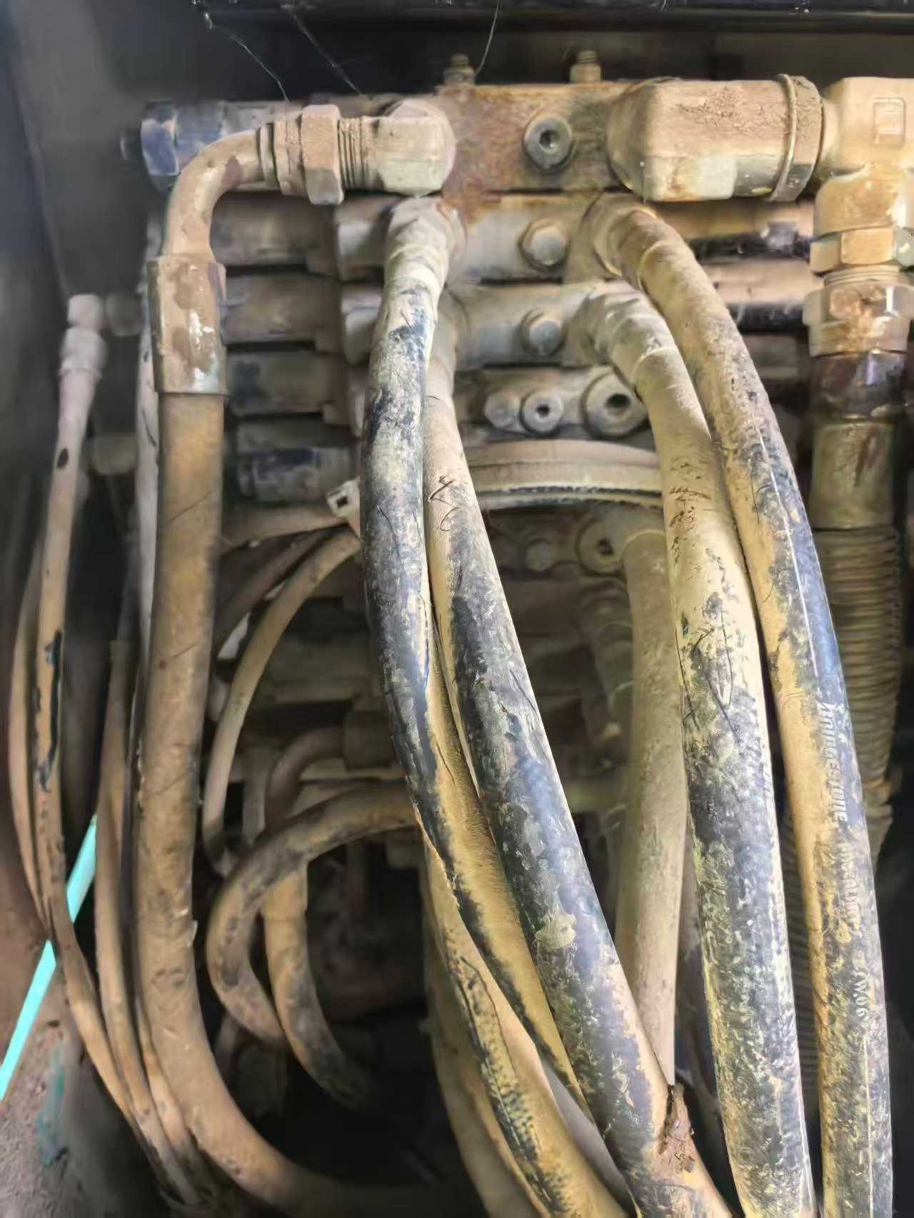 Buy Kobelco SK60 Used Excavator / 4