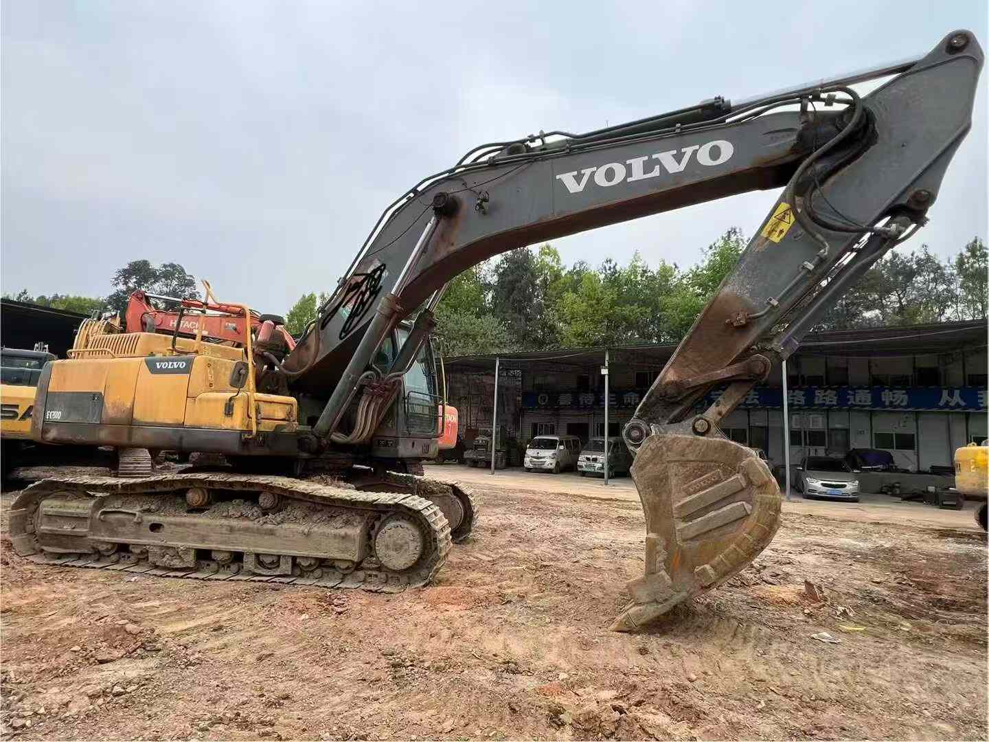 Buy Volvo L350F Used Excavator / 6