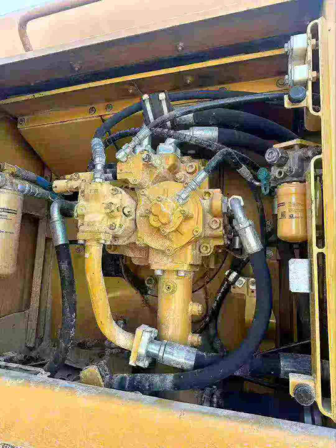 Buy Caterpillar 349E Used Excavator / 3