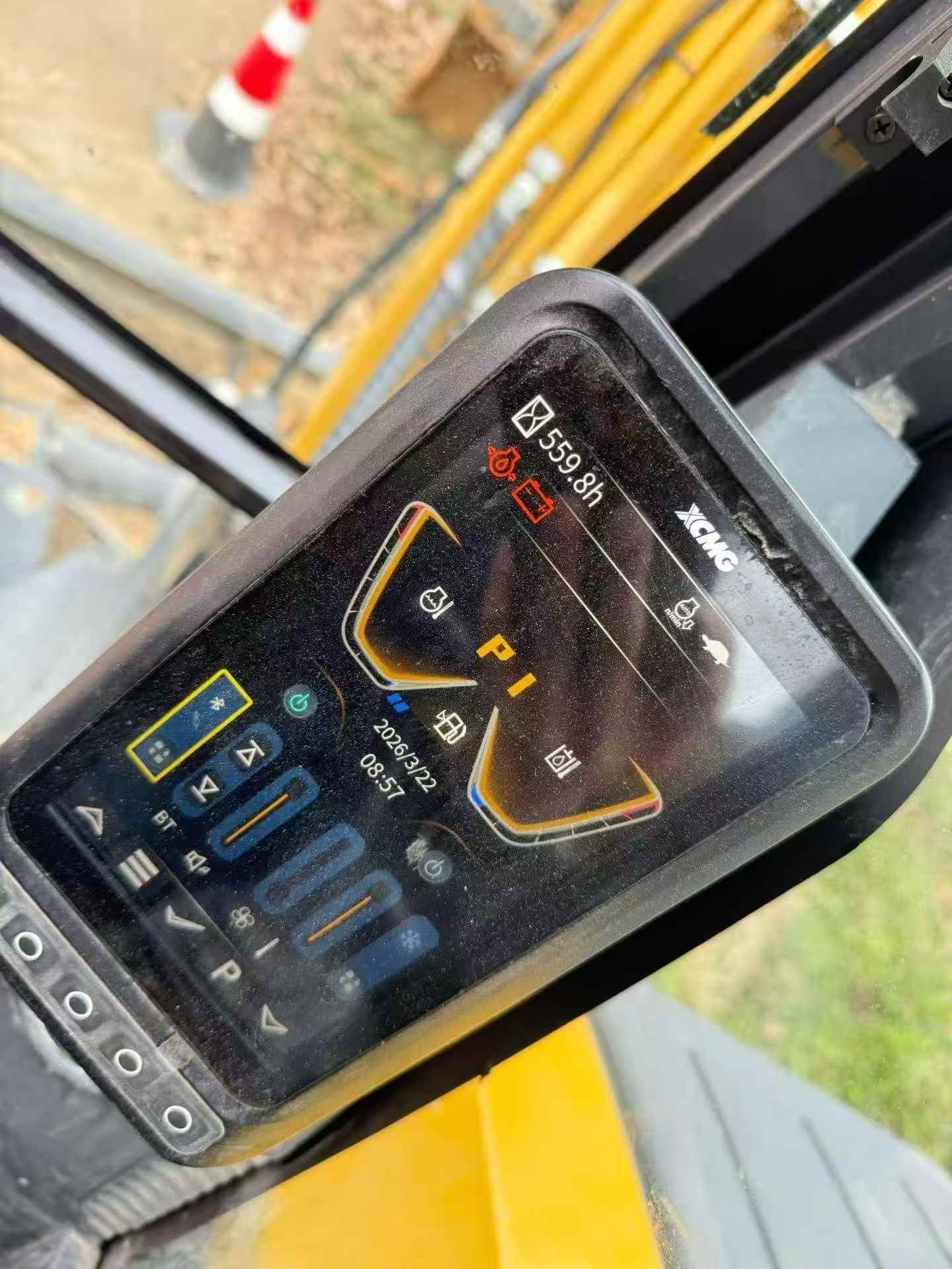 Buy XCMG XE60G Used Excavator / 7