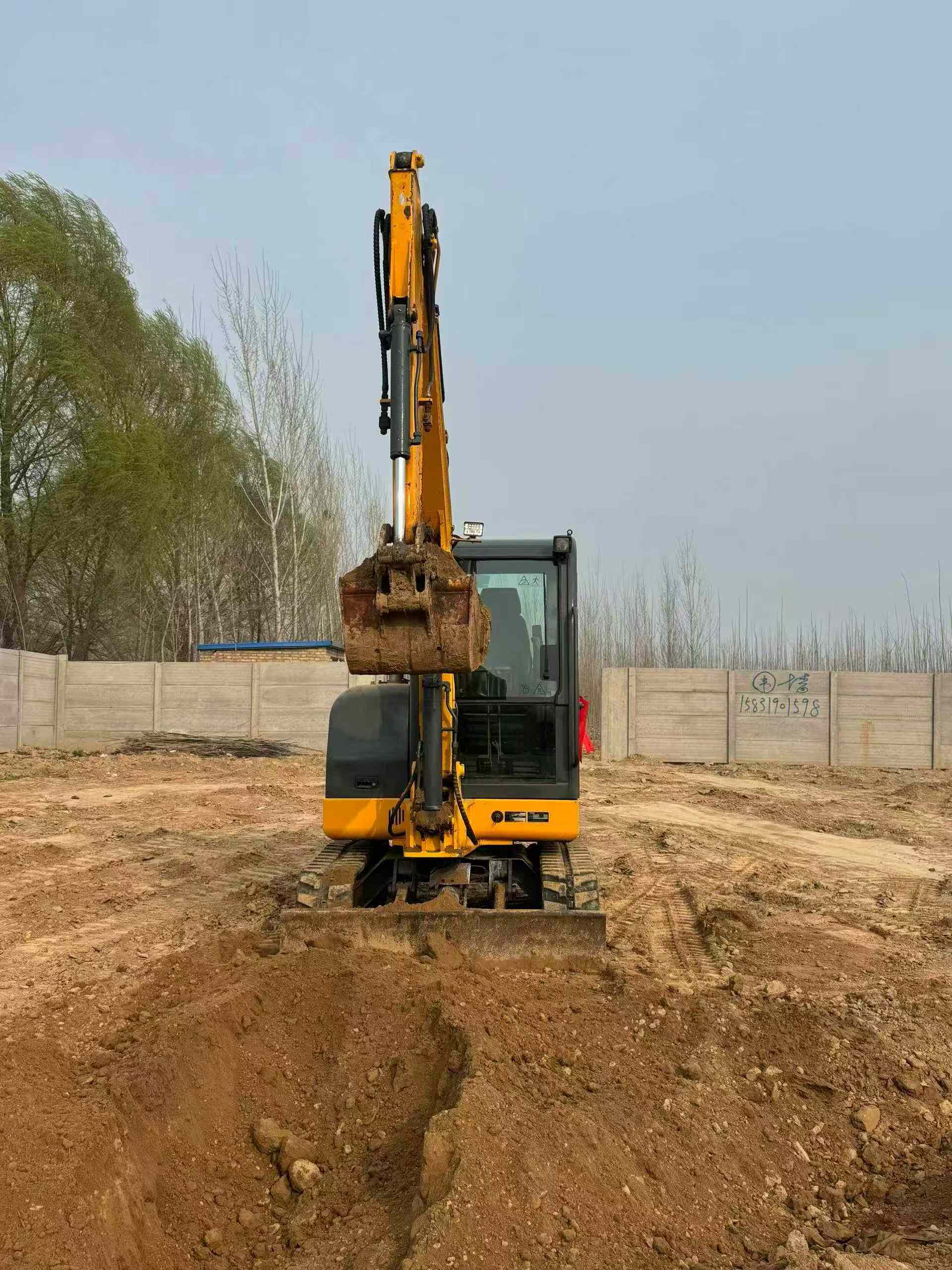 Buy XCMG XE40 Used Excavator / 6