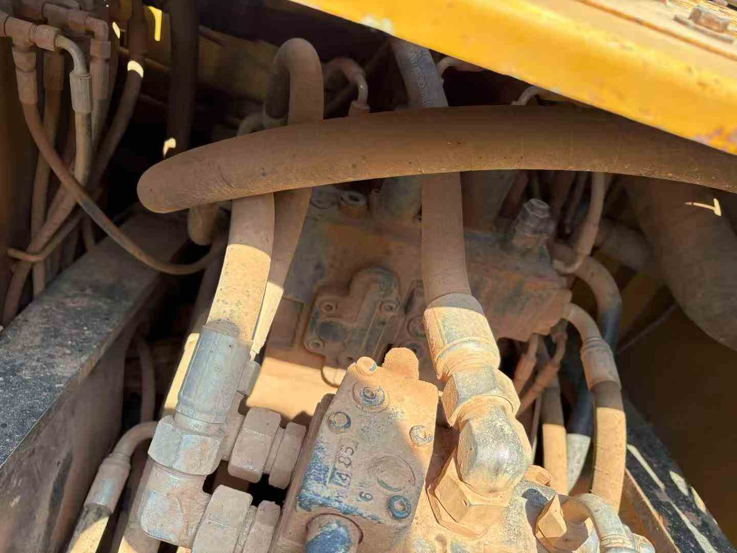 Buy XCMG XE215 Used Excavator / 6