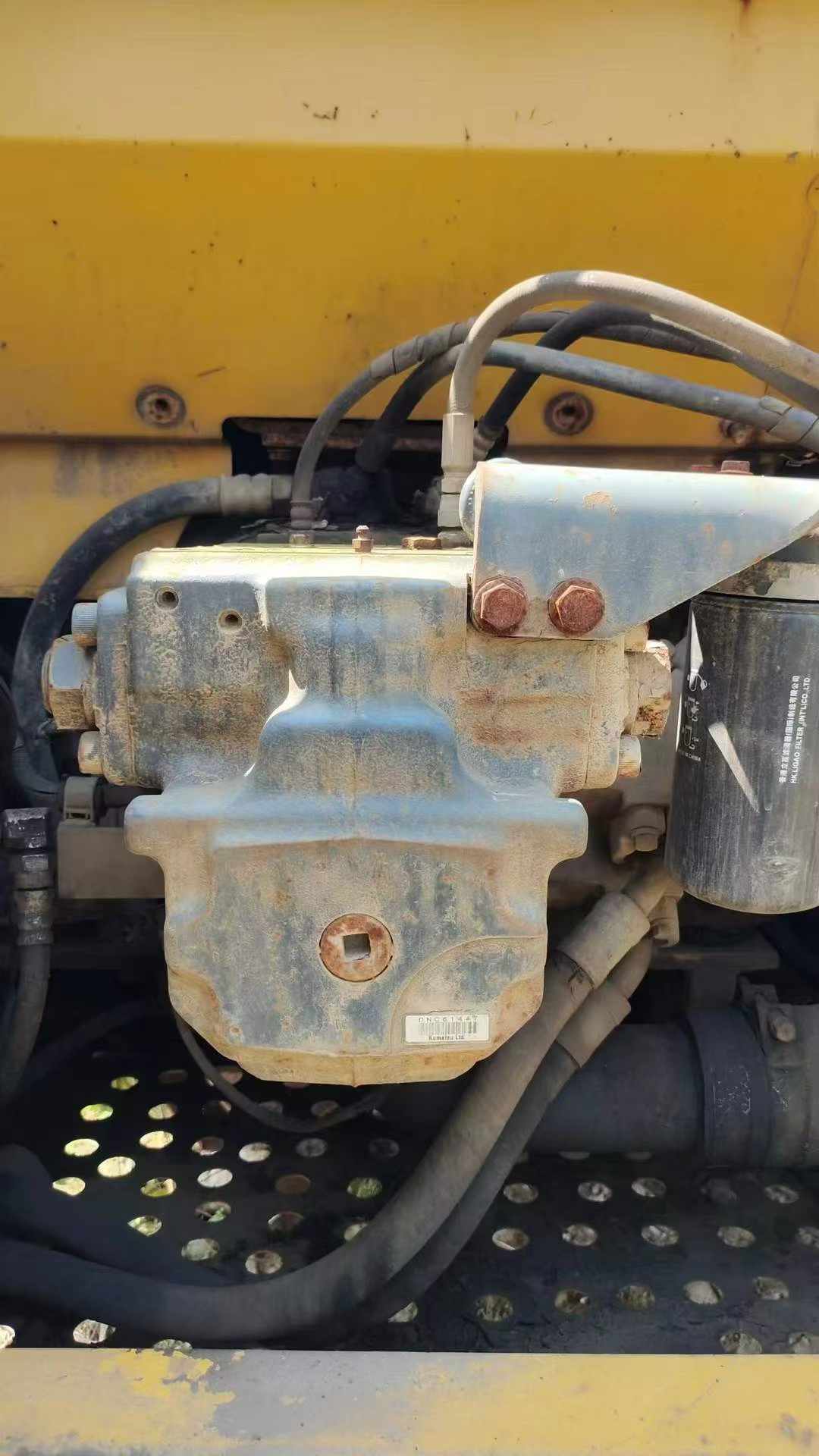 Buy Komatsu PC240-6 Used Excavator / 6