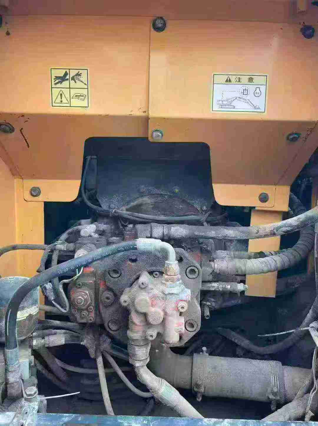 Buy Hyundai R150-7 Used Excavator / 5