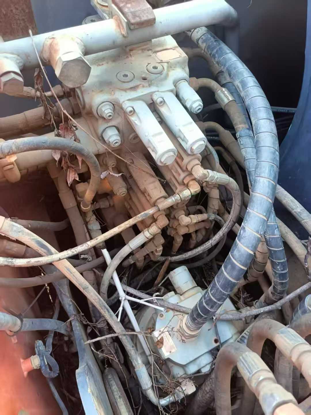 Buy Hitachi ZX70-5A Used Excavator / 3