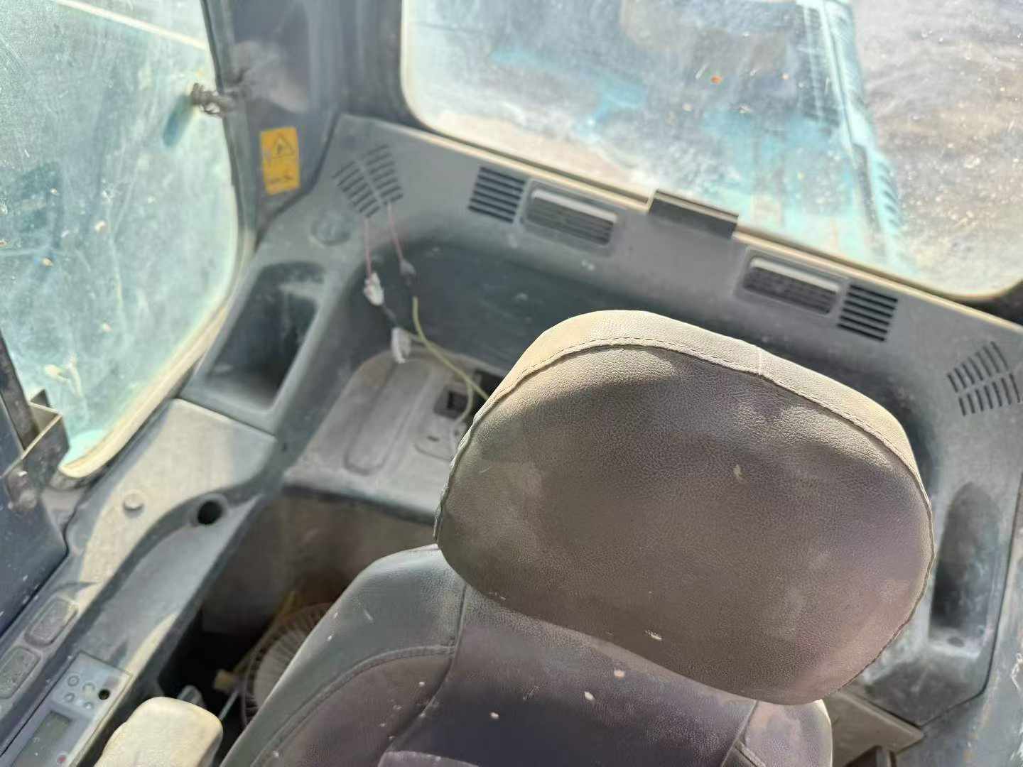 Buy Kobelco SK210 Used Excavator / 8