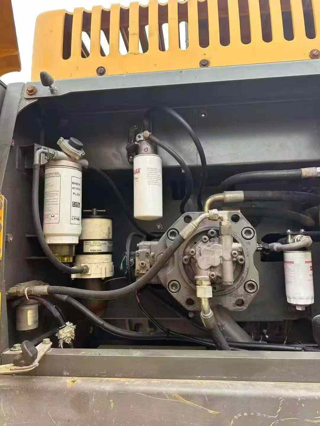 Buy Volvo EC300D Used Excavator / 2