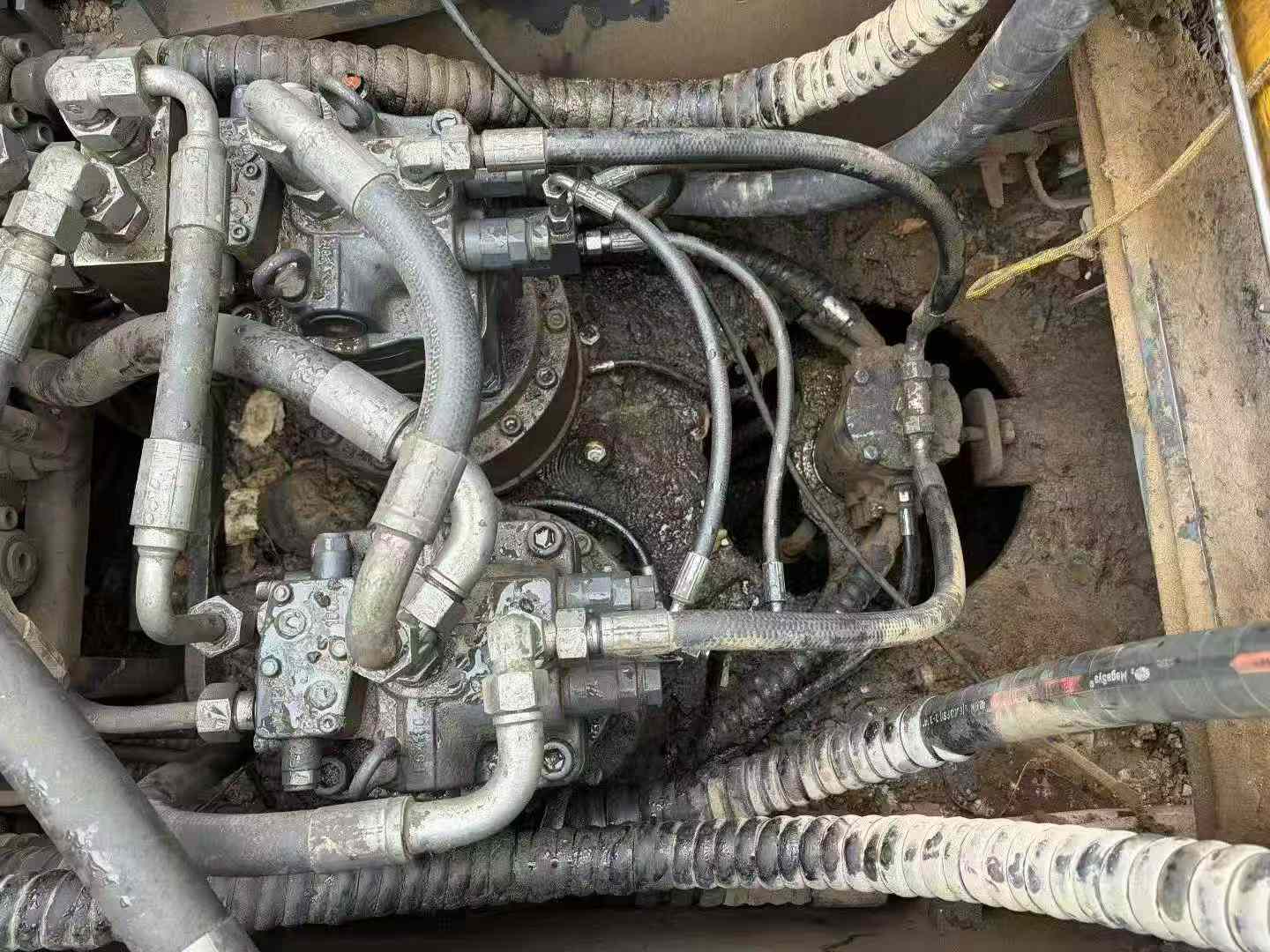 Buy XCMG LW600E Used Excavator / 5