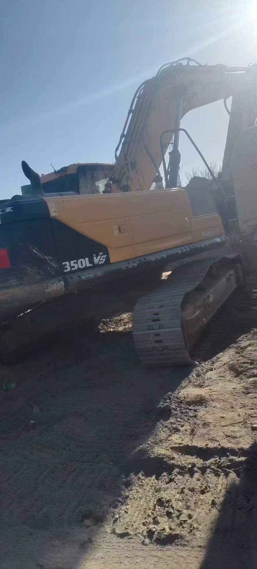 Buy Hyundai R350LVS Used Excavator / 2