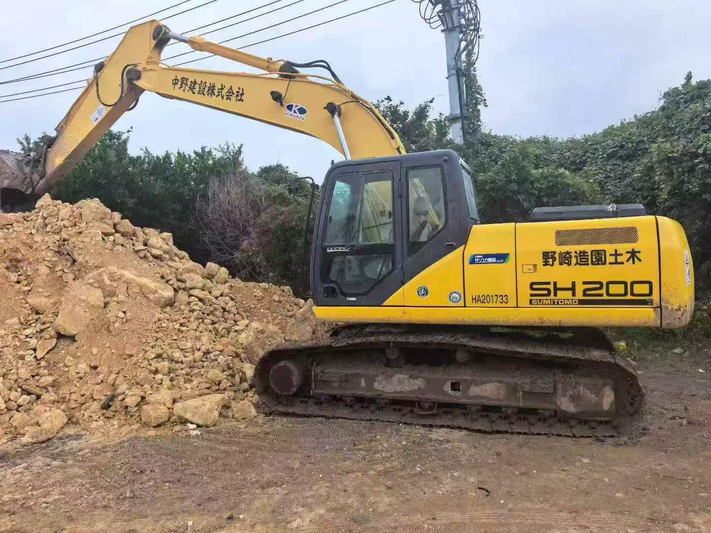 Buy Sumitomo SH200-5 Used Excavator / 6