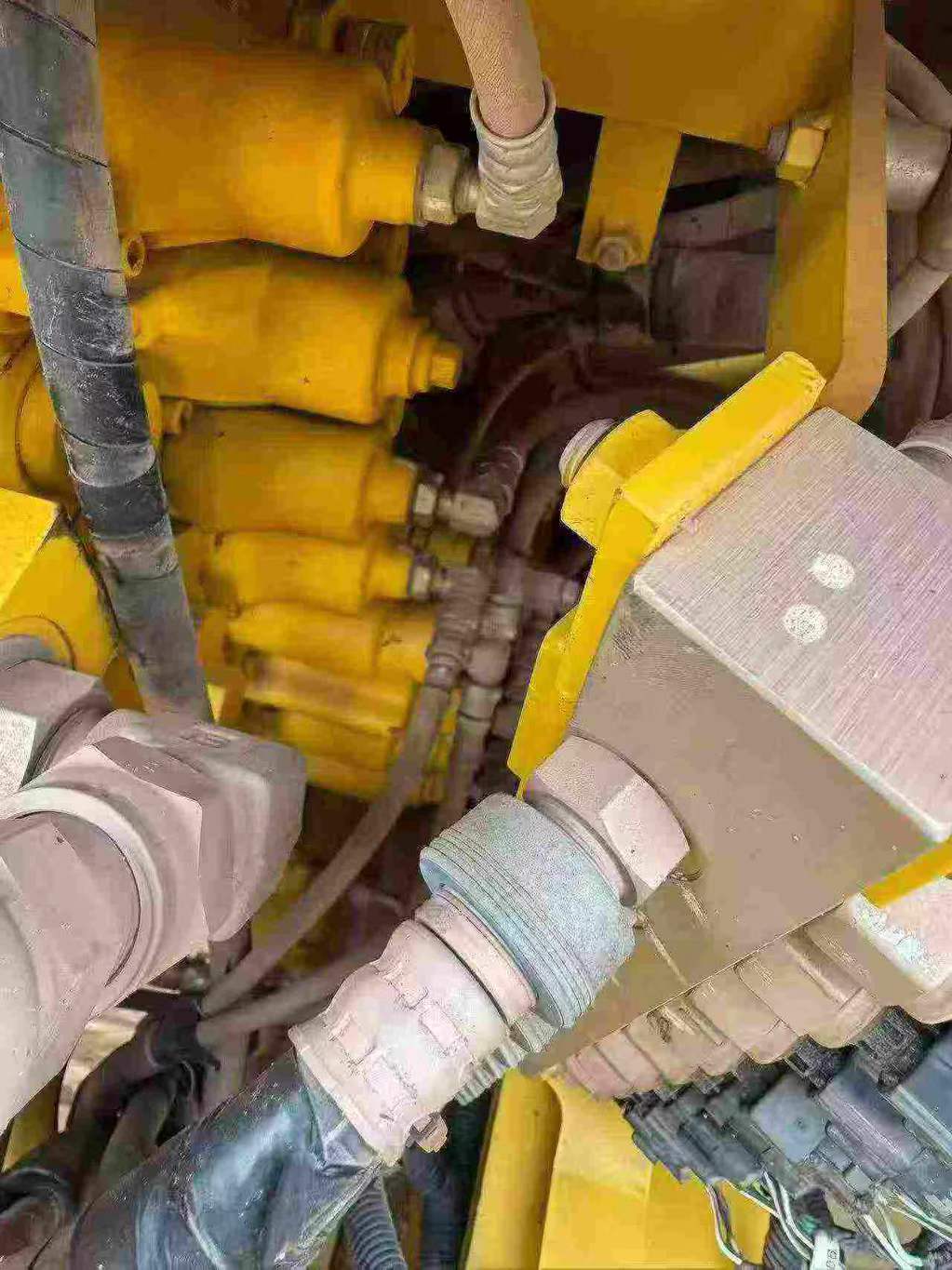 Buy Komatsu PC360-7 Used Excavator / 9