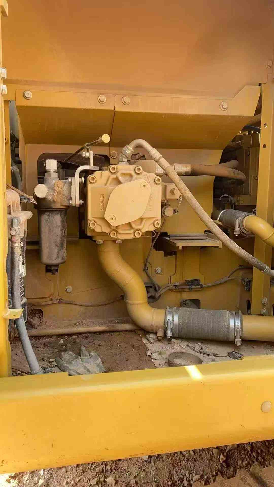 Buy Caterpillar 320A Used Excavator / 5