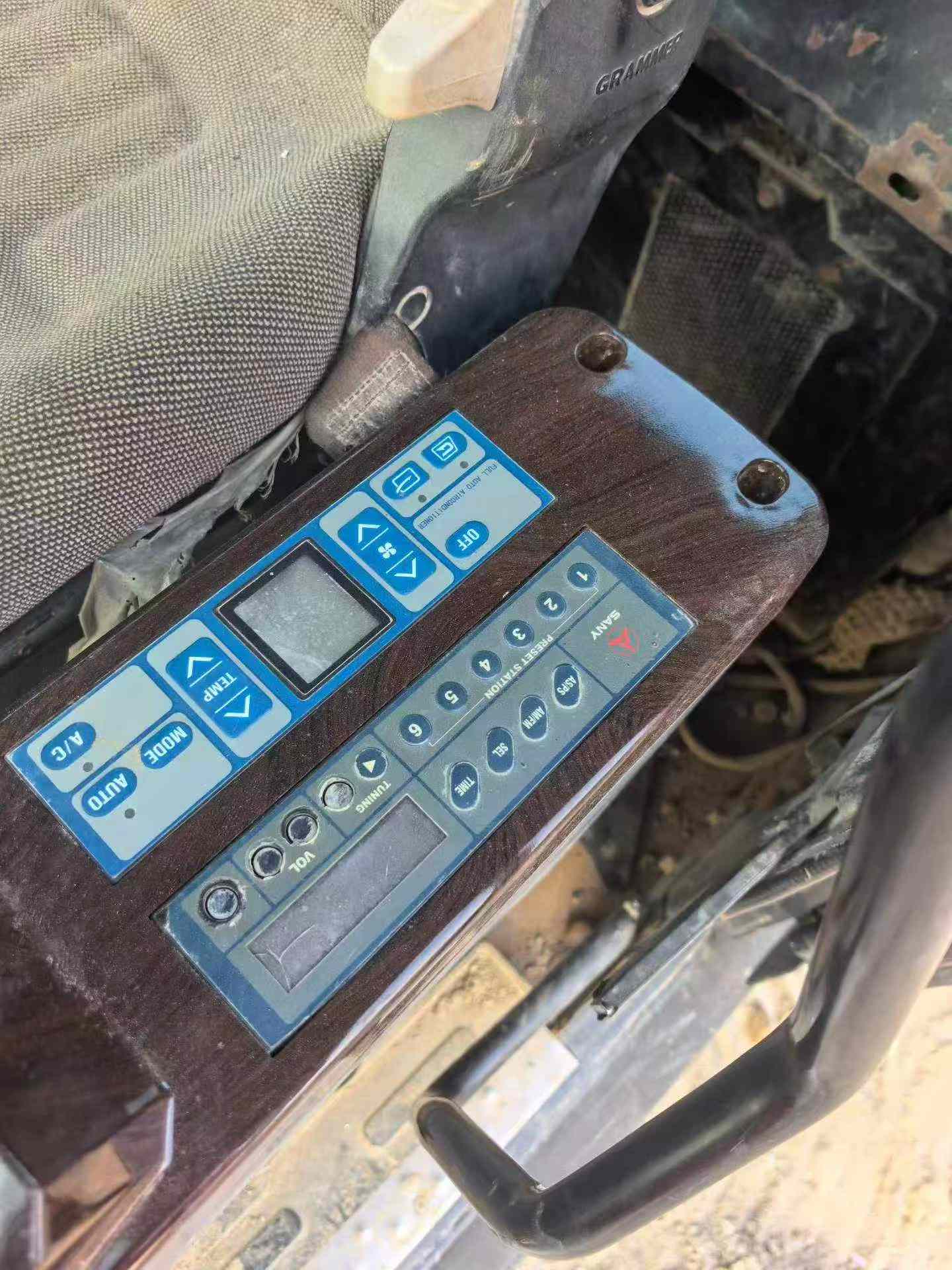 Buy Sany SY365C Used Excavator / 9