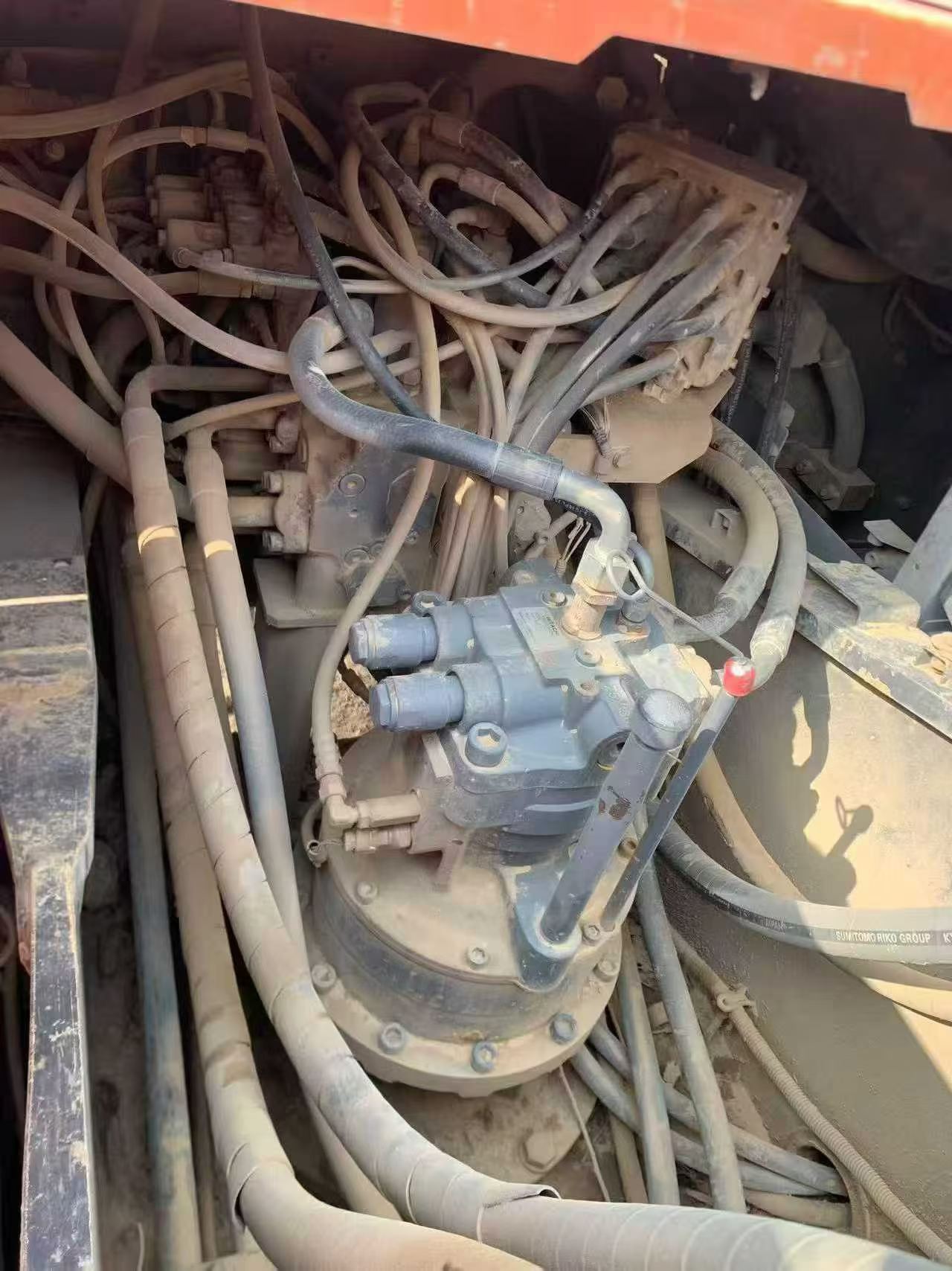 Buy Hitachi EX200-5 Used Excavator / 3