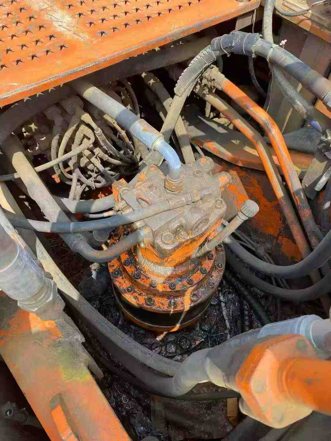 Buy Doosan DH300-7 Used Excavator / 2