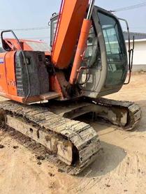 Buy Hitachi EX70 Used Excavator / 7 Buy Hitachi EX70 Used Excavator / 7