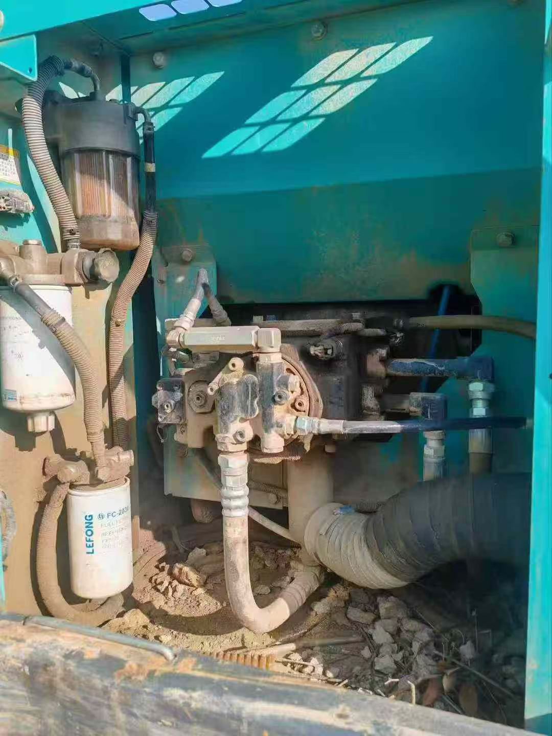 Buy Kobelco SK140 Used Excavator / 3