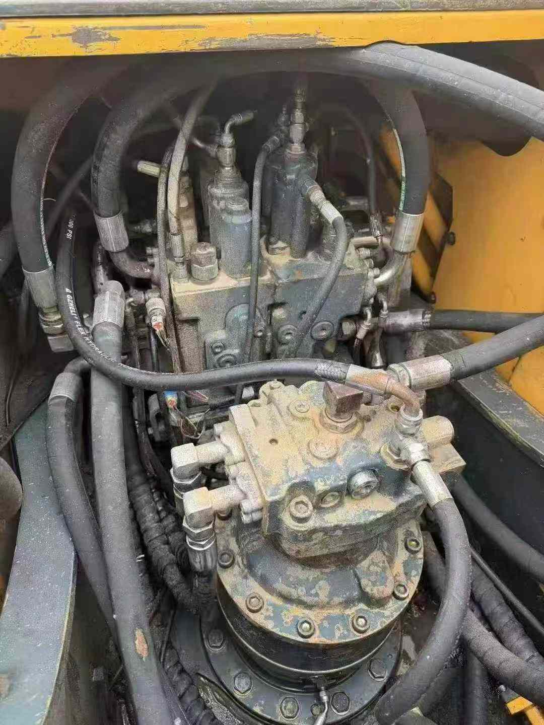 Buy Hyundai R225-7 Used Excavator / 8