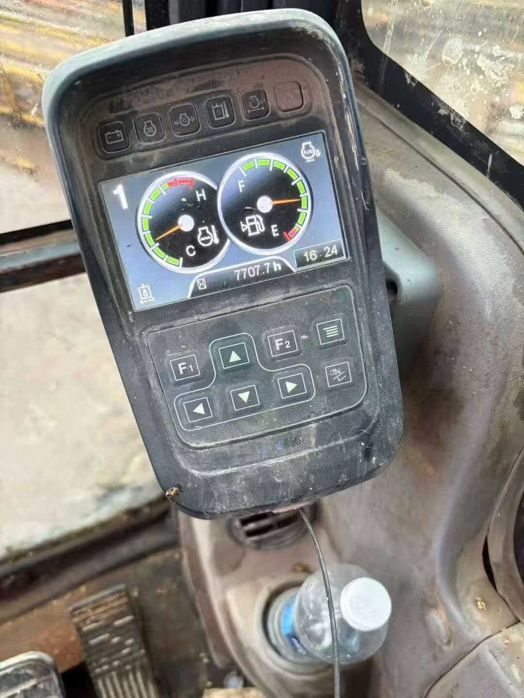 Buy XCMG XE75C Used Excavator / 3