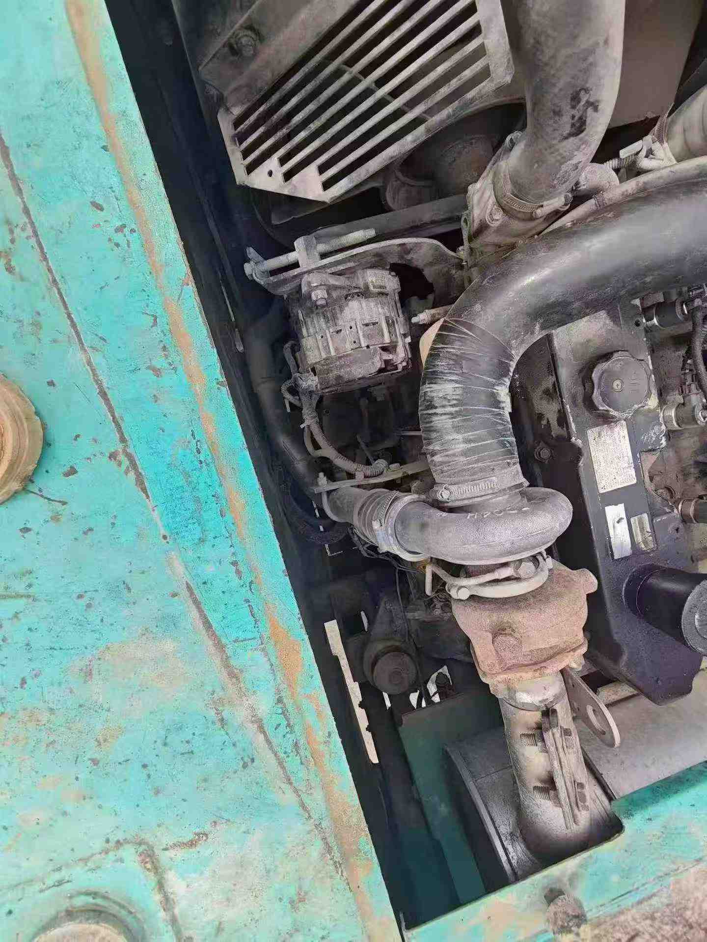 Buy Kobelco SK140 Used Excavator / 2