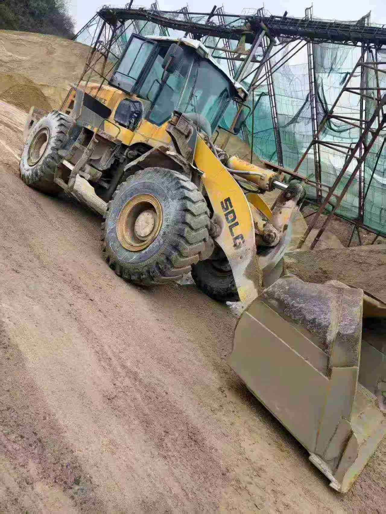 Buy SDLG L956 Used Loader