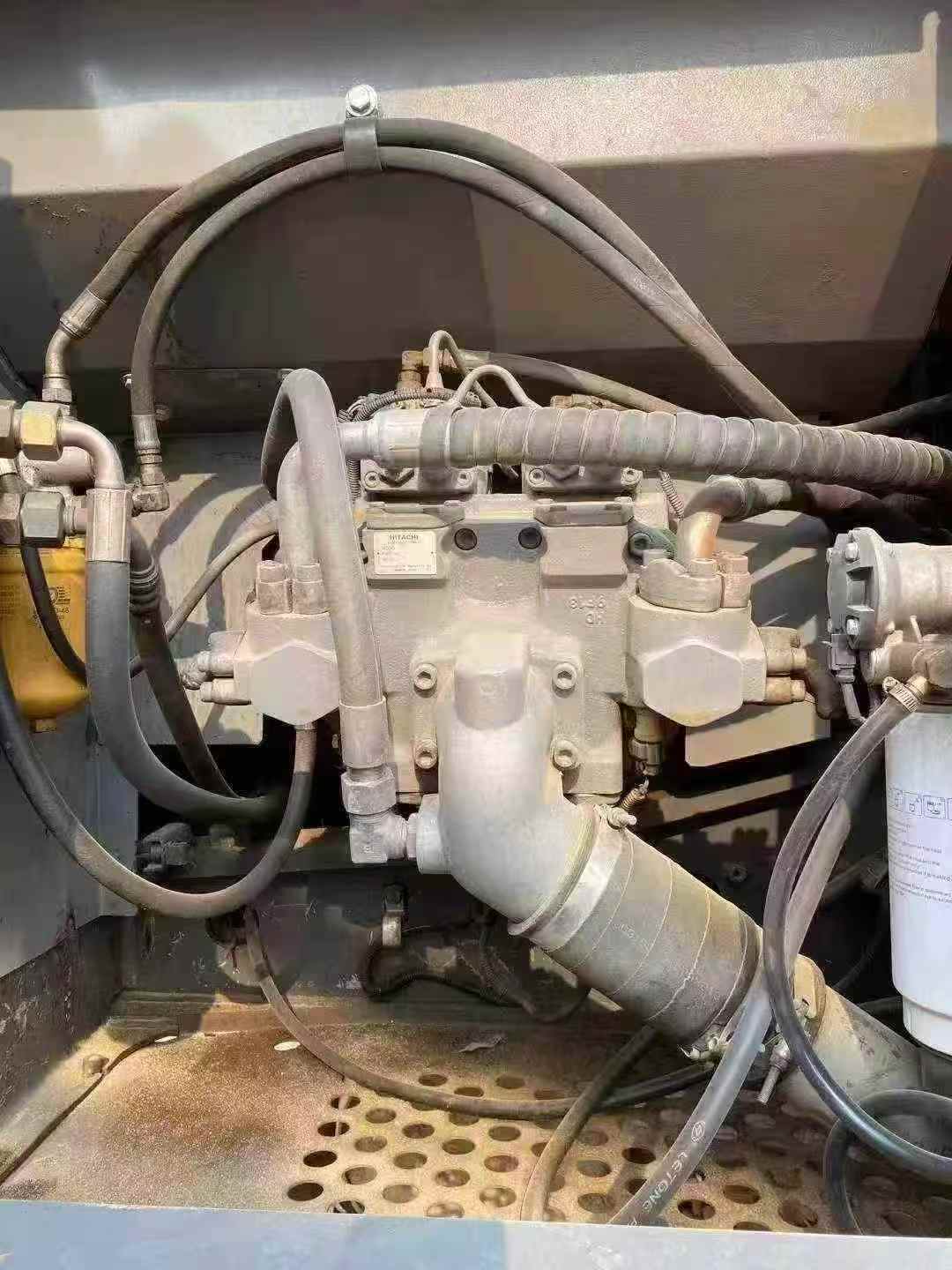 Buy Hitachi EX200 Used Excavator / 7