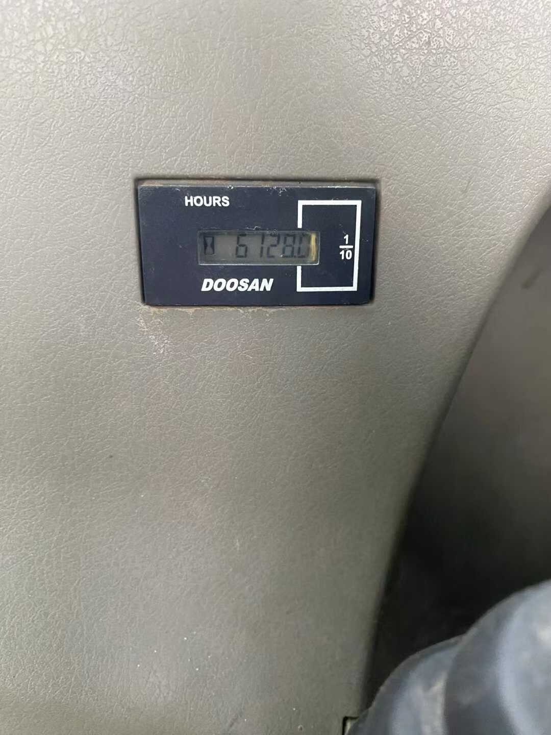 Buy Doosan DX60-9C Used Excavator / 5