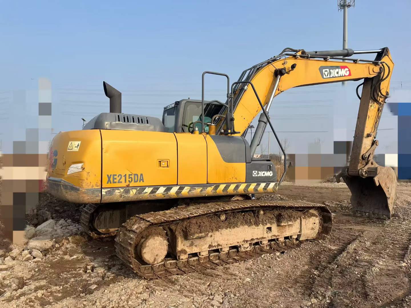 Buy XCMG XE200 Used Excavator / 2