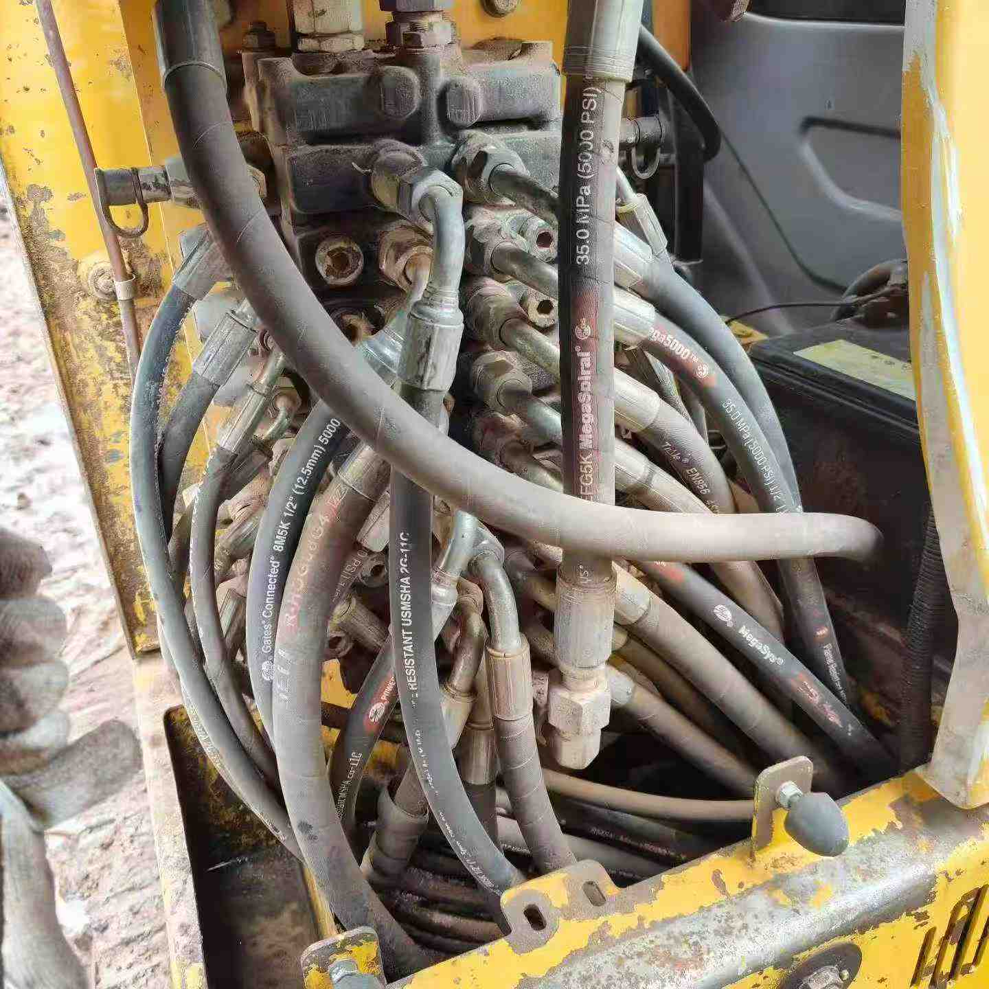 Buy XCMG XE60 Used Excavator / 6