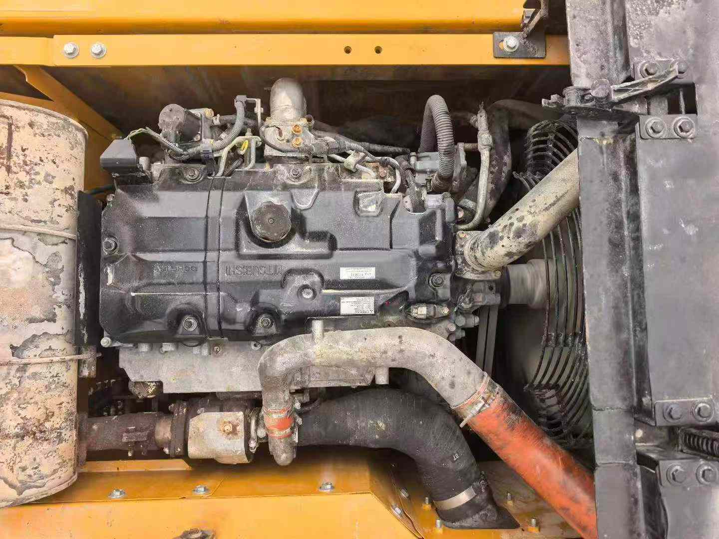 Buy Sany SY215C Used Excavator / 2