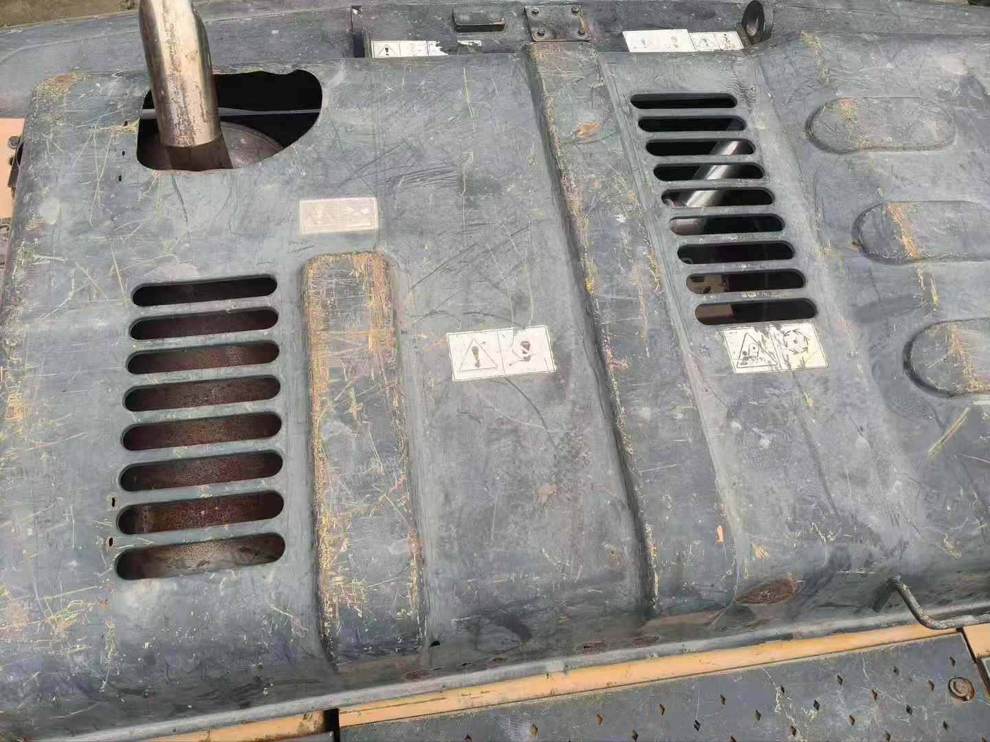 Buy Hyundai R275LVS Used Excavator / 5