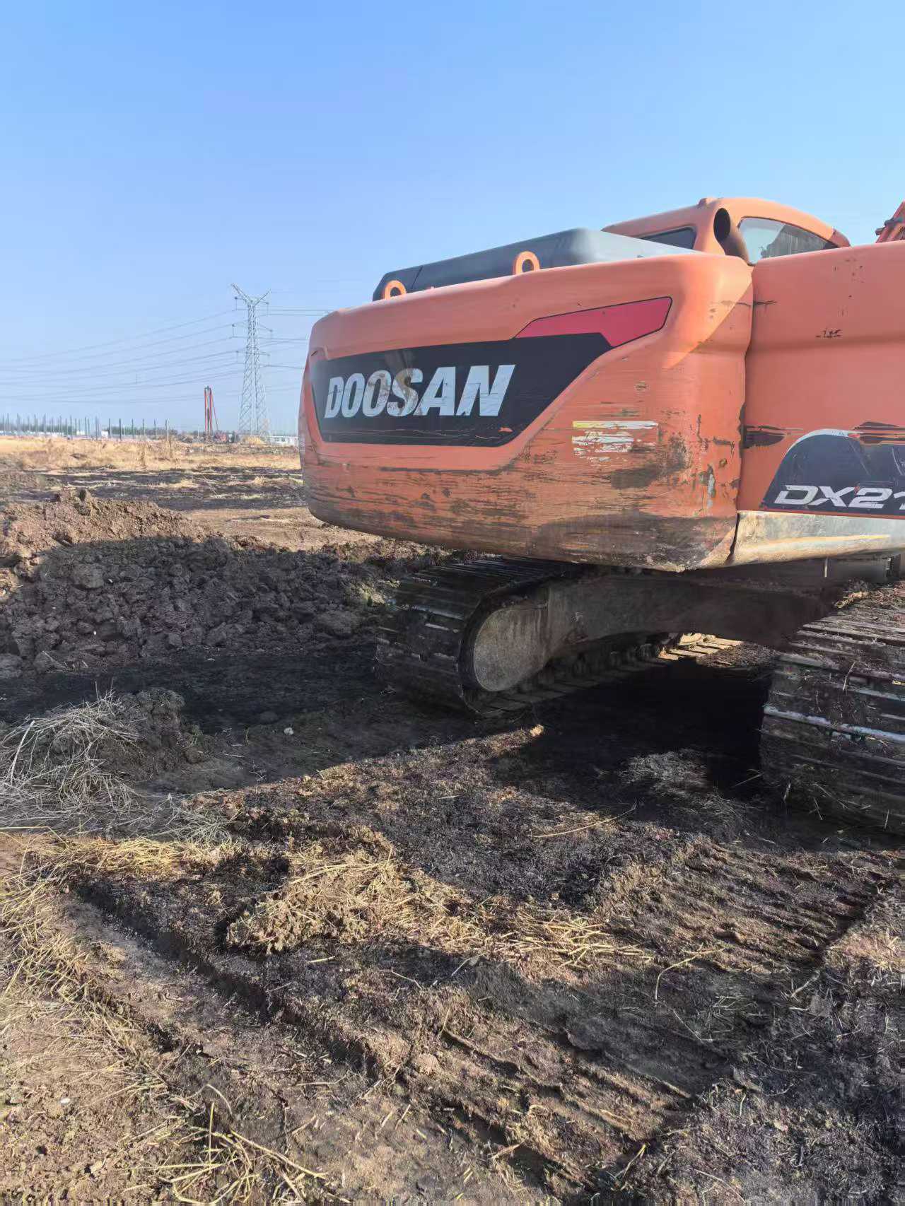 Buy Doosan DH215-7 Used Excavator / 8