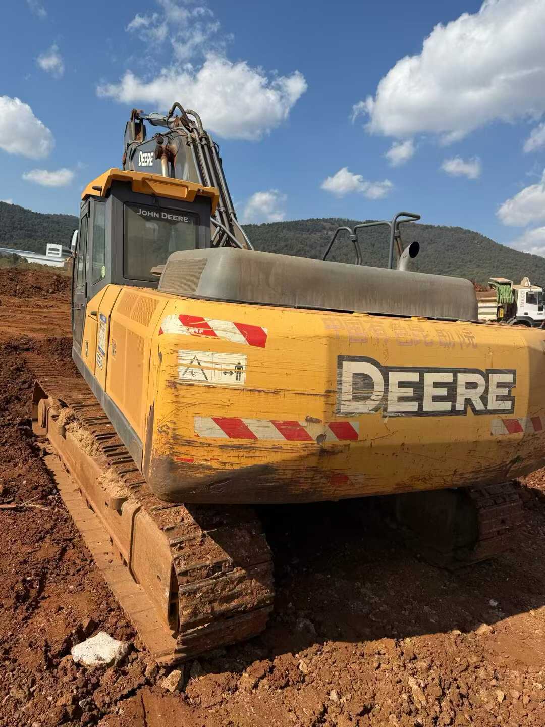 Buy JohnDeere E300LC Used Excavator / 3