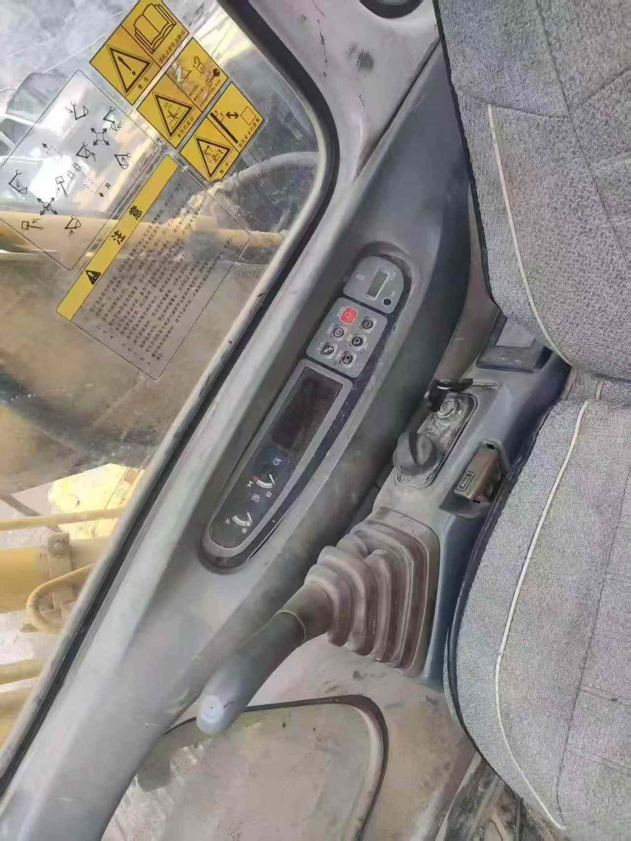 Buy Sumitomo SH120-3 Used Excavator / 2